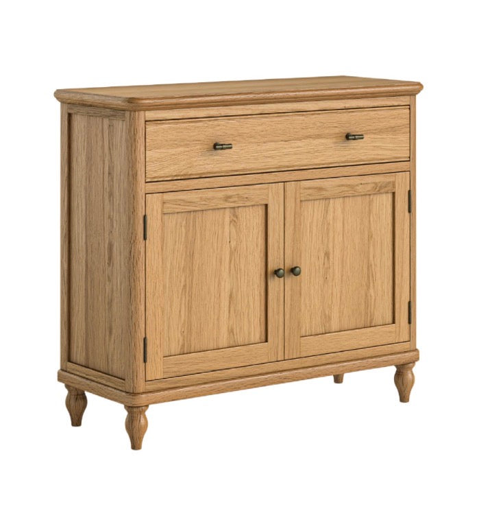 Victoria Oak Small Sideboard