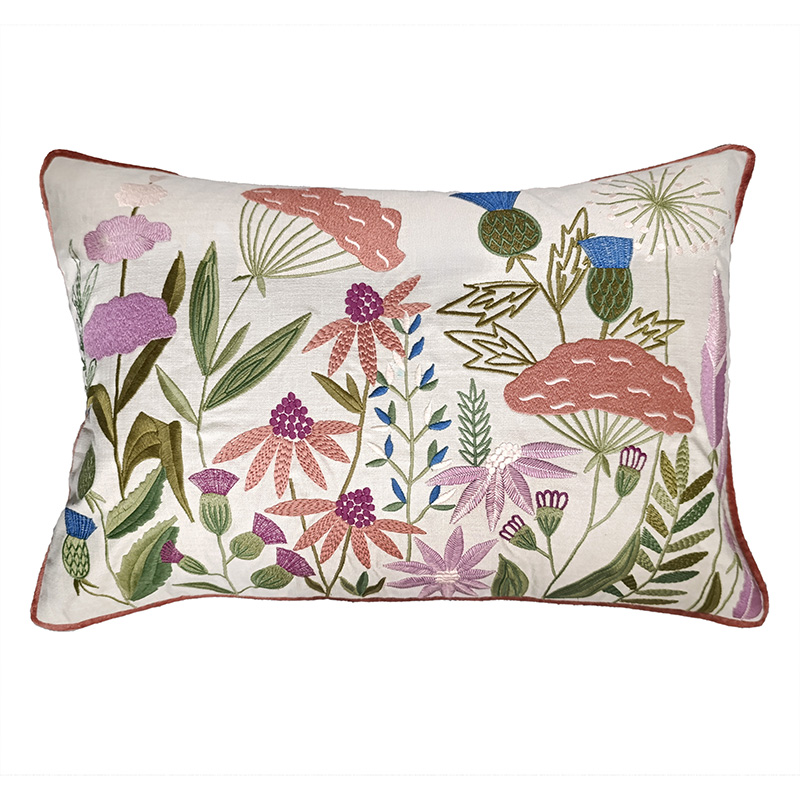 Ezra Cushion